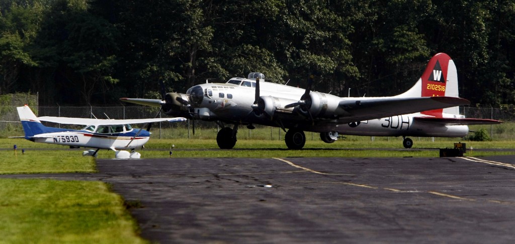 4 ex0827bomber murray