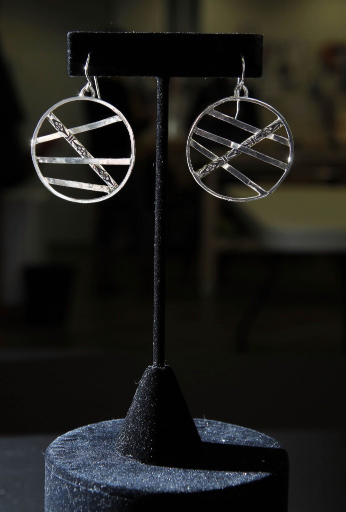 14 IJ02insider murray Lila Gutowski created jewelry